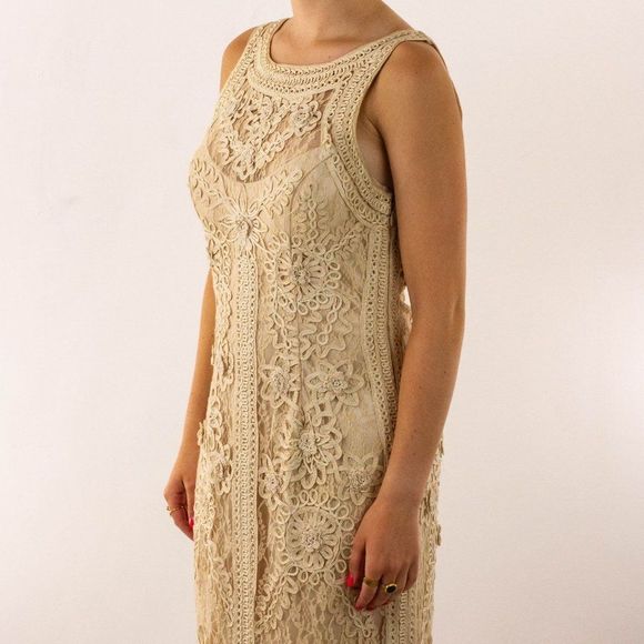 Sue Wong Dresses & Skirts - SUE WONG Tan Scrolled Sleeveless Dress with Flower Detailing